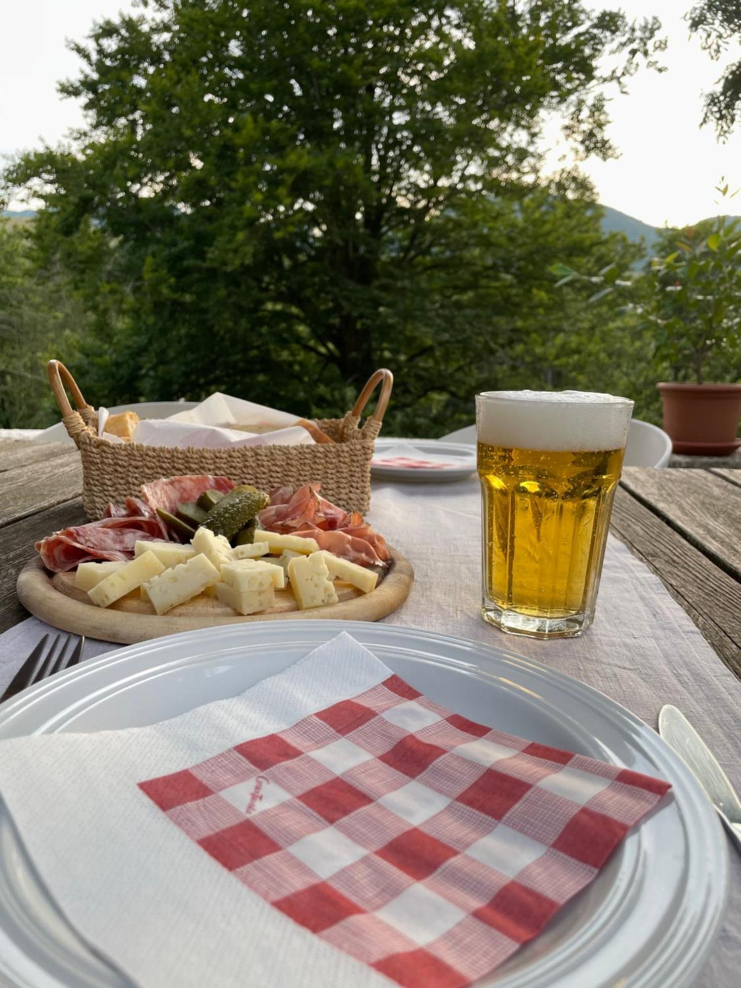Giulio Mountain B&B Ala Buitenkant foto
